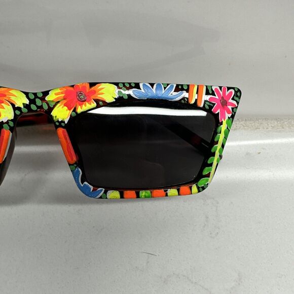 Colorful Hand painted Sunglasses Unisex - Picture 3 of 13